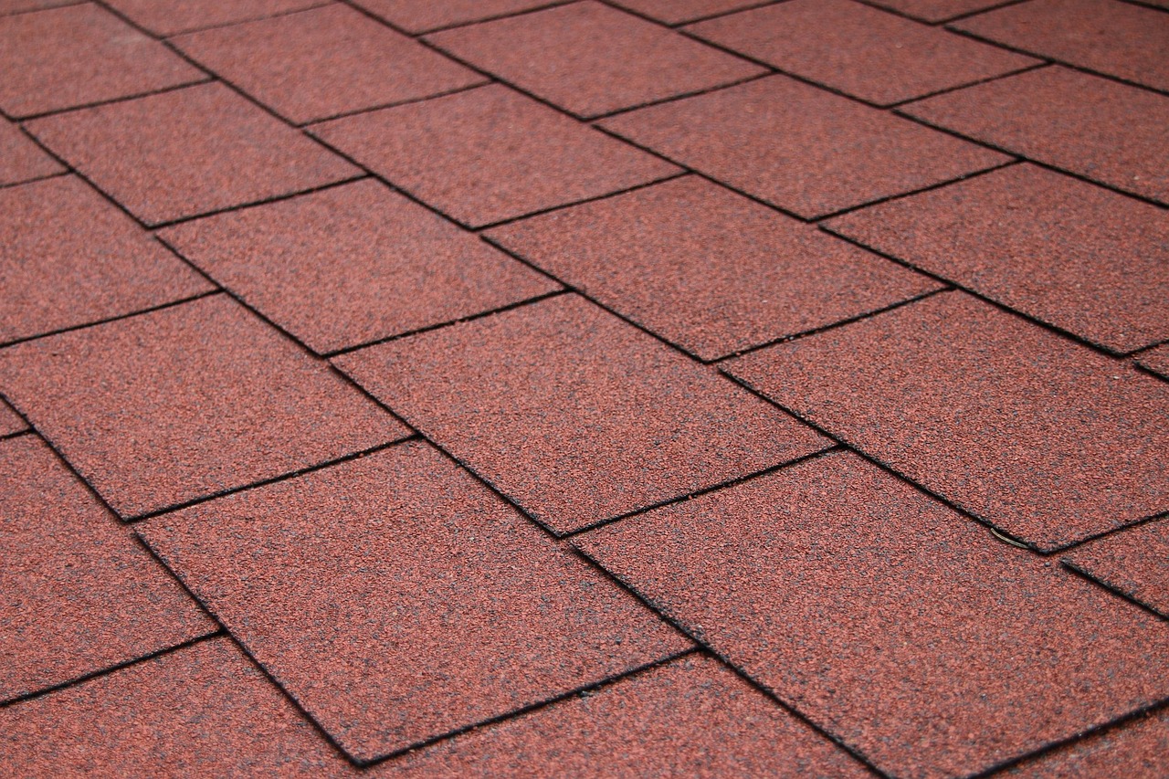 roofing 2638859 1280